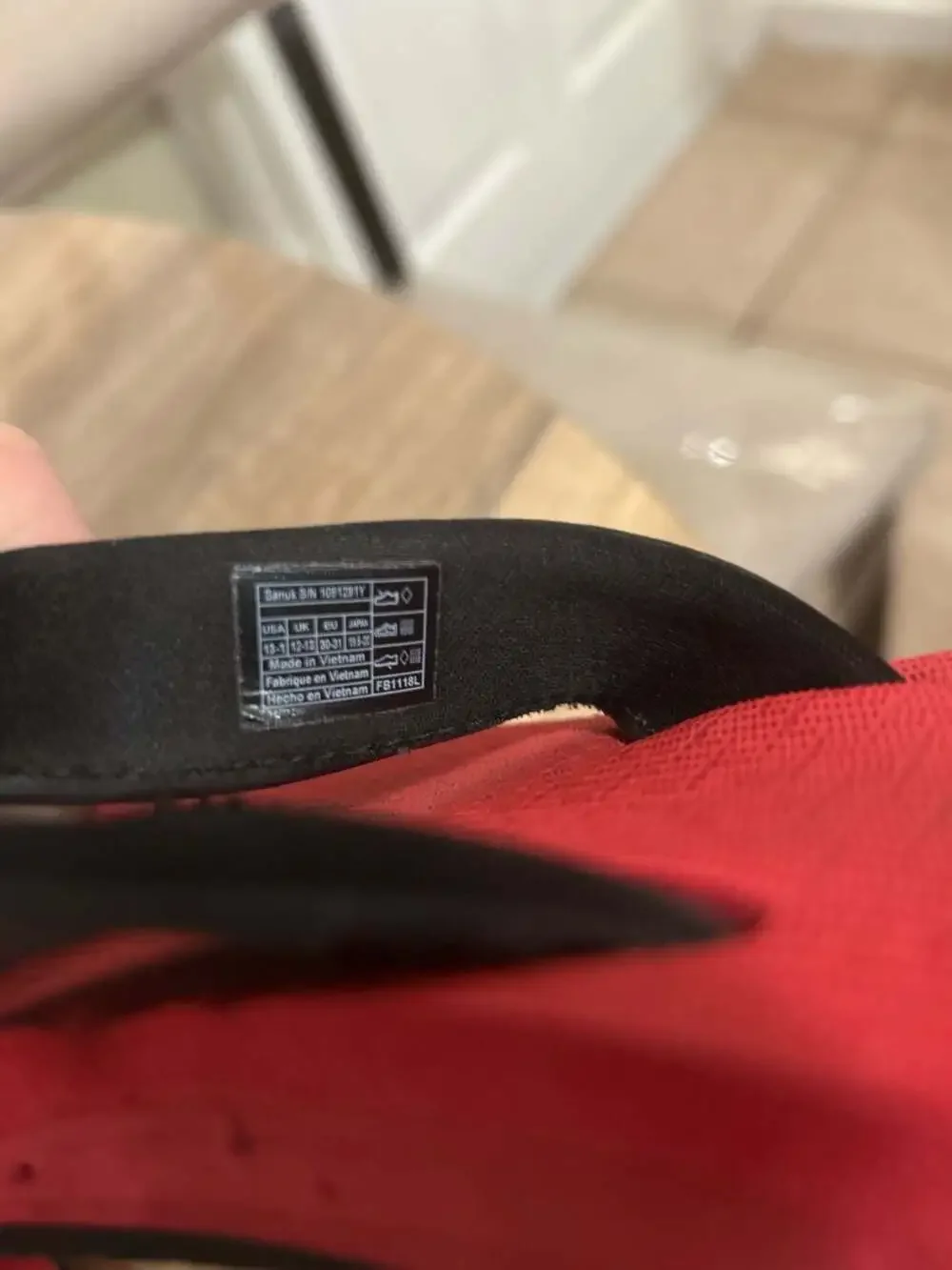 Sanuk thong sandal